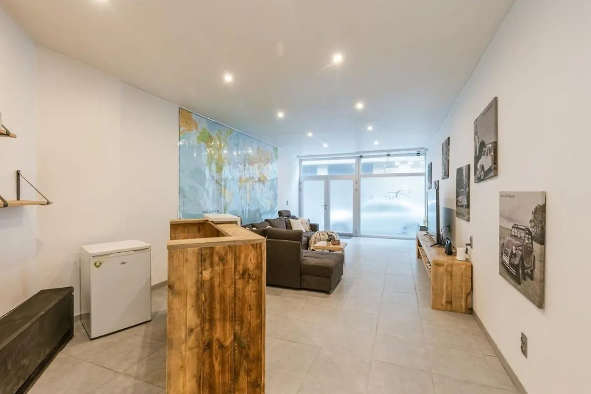 Spacious Apartment In The Center Of Ostend 0*,